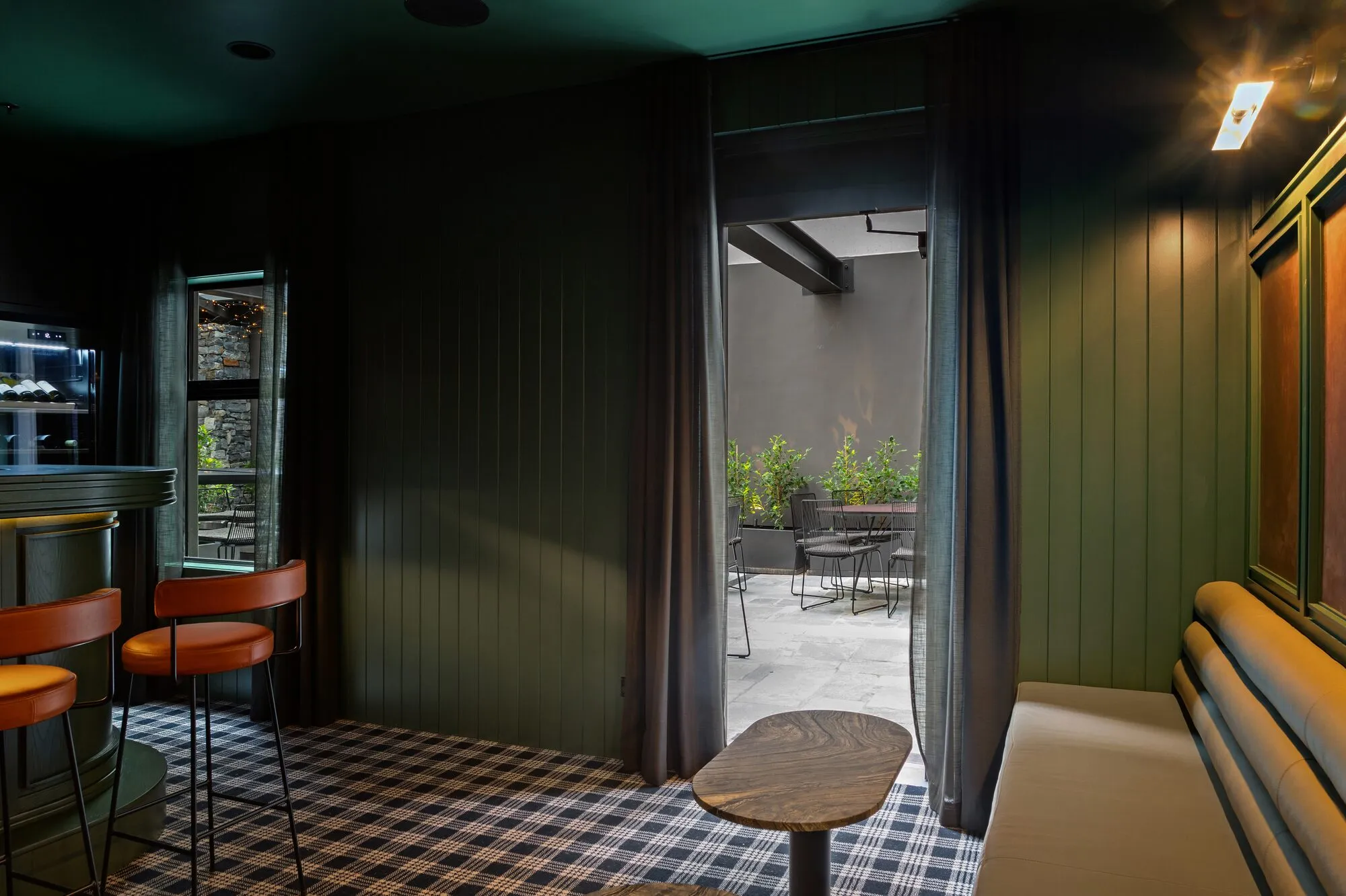 Terrace Bar