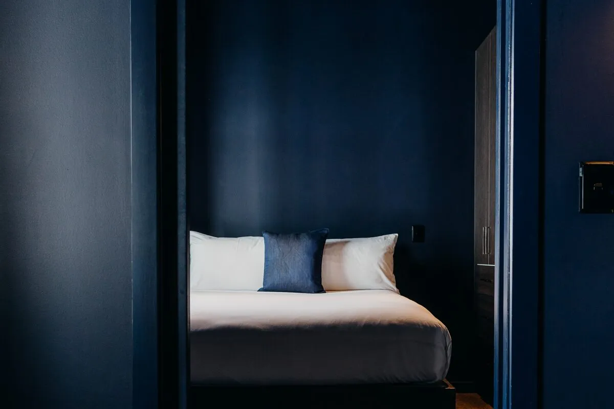 One Bedroom Metro