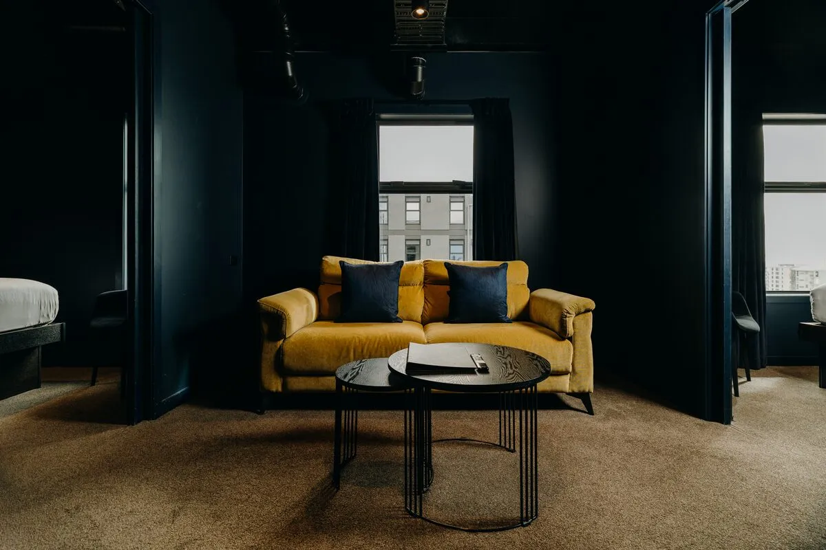 Two Bedroom Metro