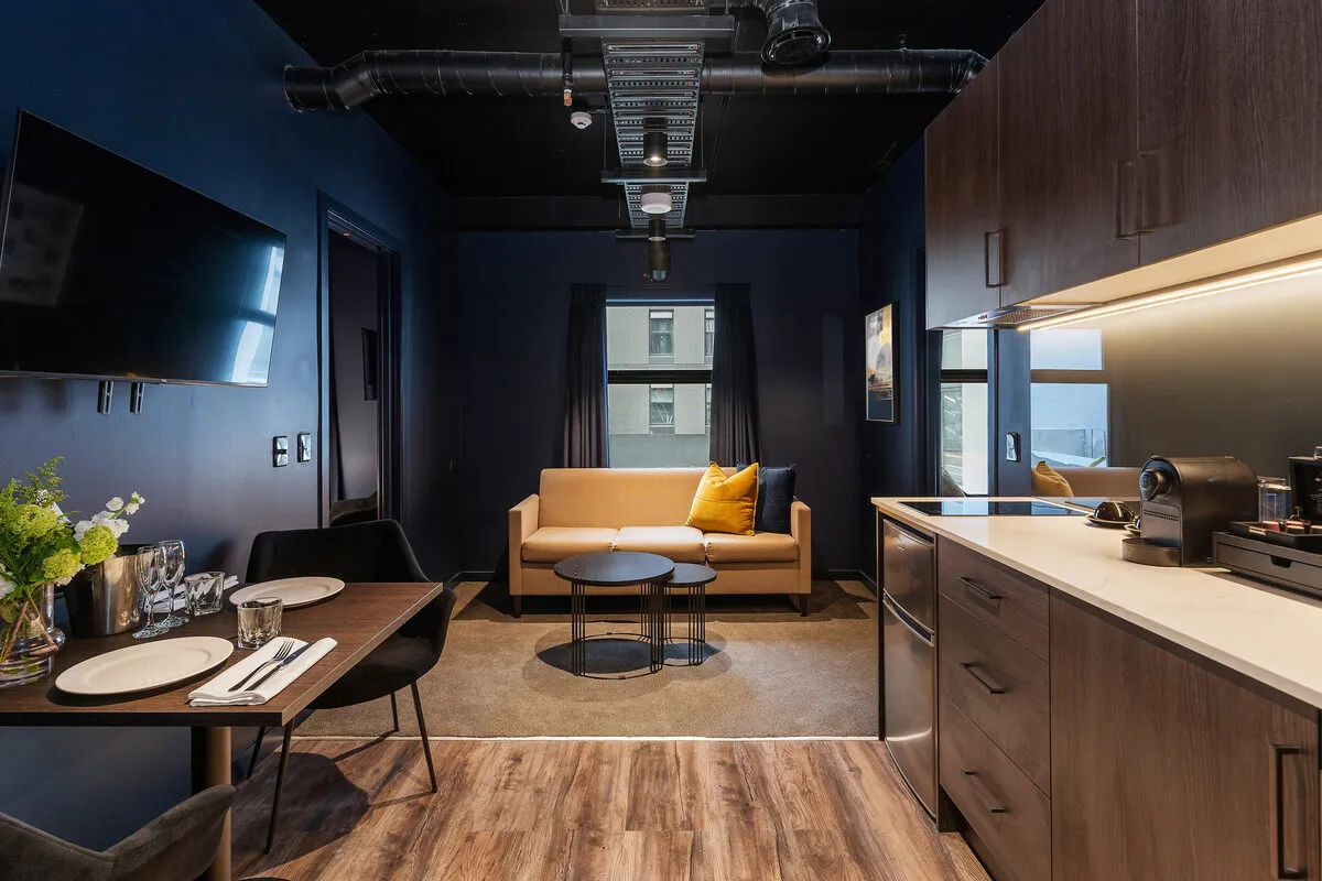 Two Bedroom Metro
